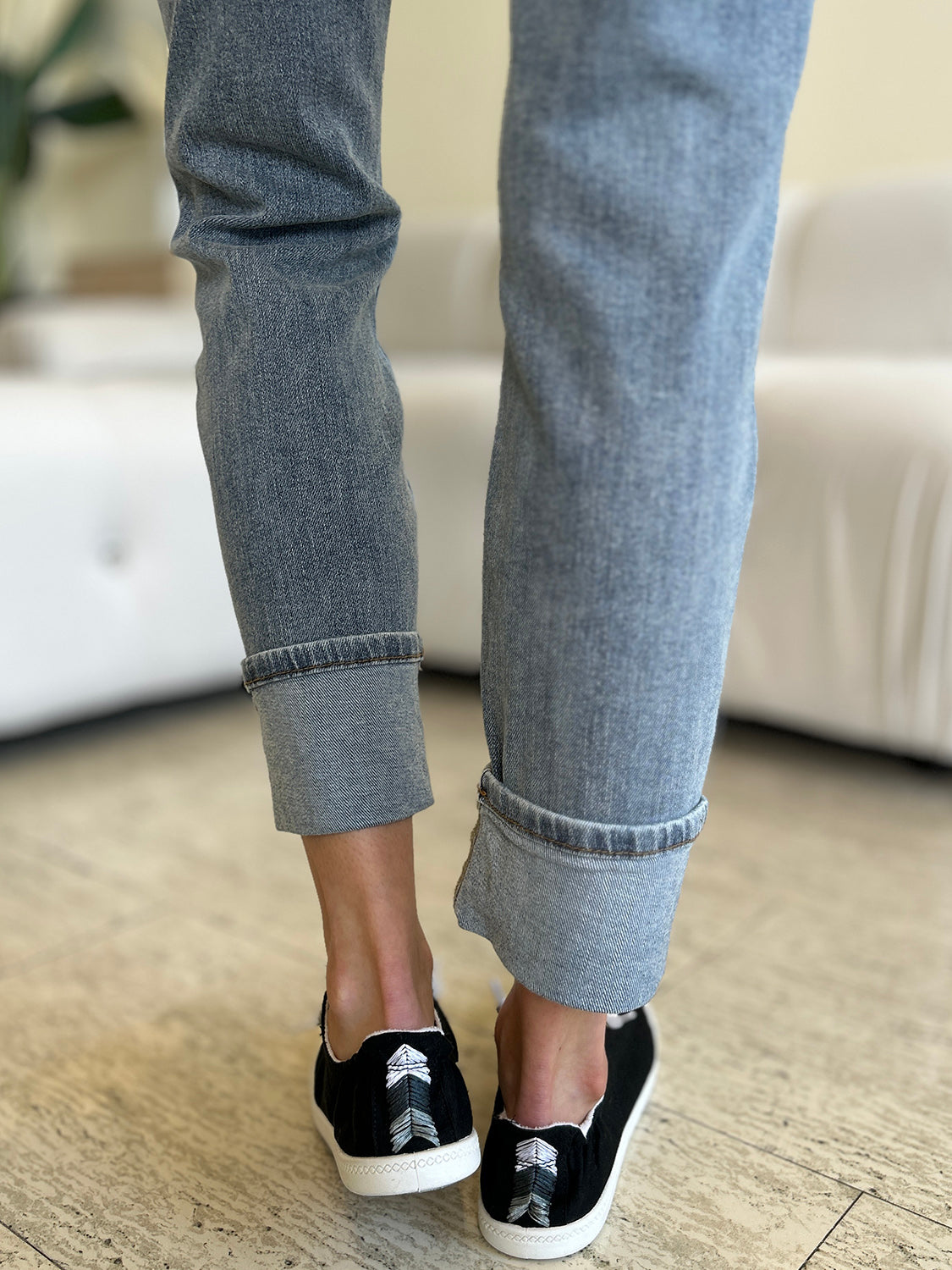 🖤Judy Blue High Waist Cuff Hem Skinny Jeans