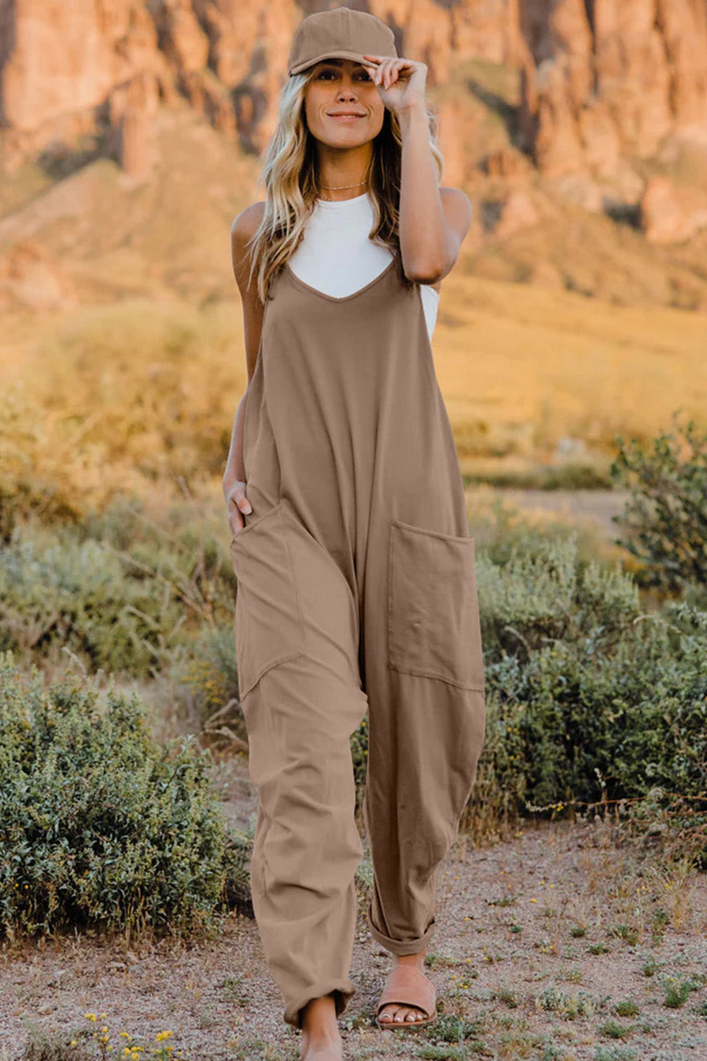 ☀️V-Neck Tank Jumpsuit with Pockets