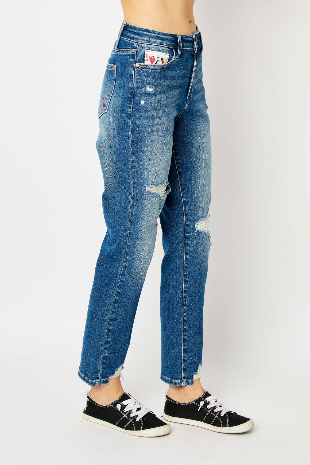 ❤️Judy Blue Distressed Slim Jeans