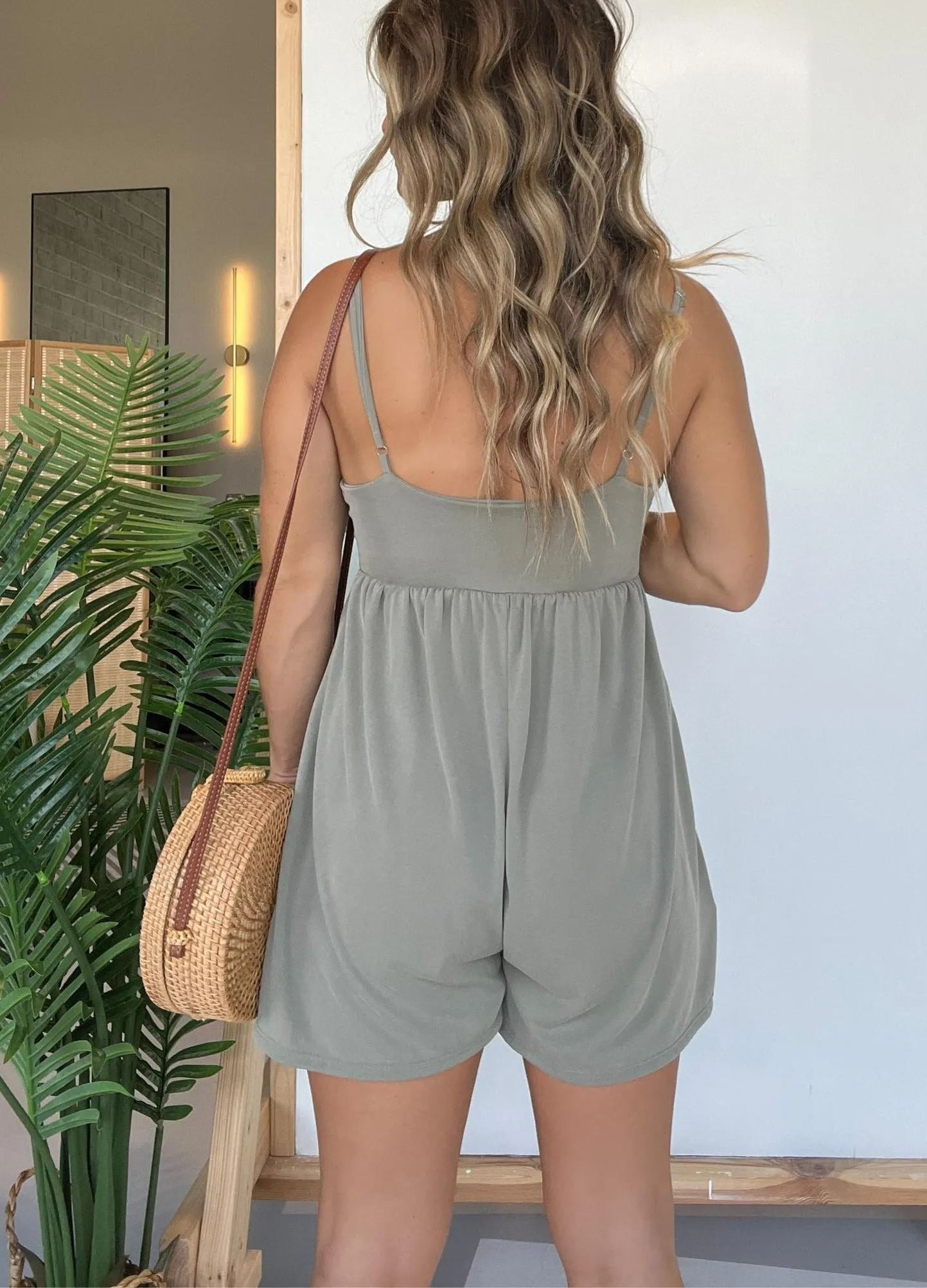 Solid Pockets Flowy Jumpsuit