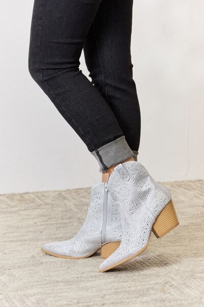 🤍Rhinestone Ankle Cowboy Boots