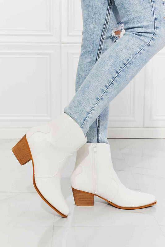 🤍Watertower Western Ankle Boots in White