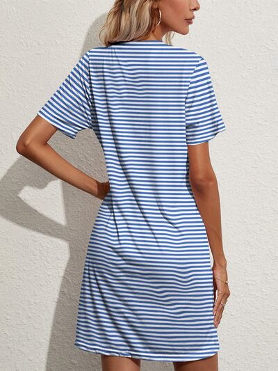 🖤Pocketed Striped Round Neck Short Sleeve Dress