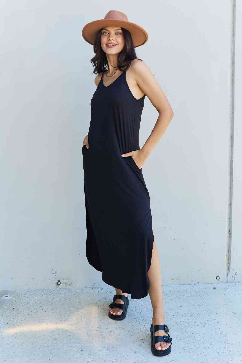 🖤Cami Side Slit Maxi Dress in Black